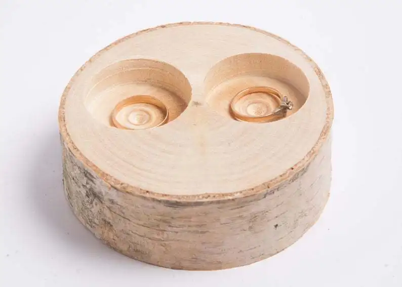 Фон для фотографирования свадеб в виде жениха и невесты Дата фамилия белого