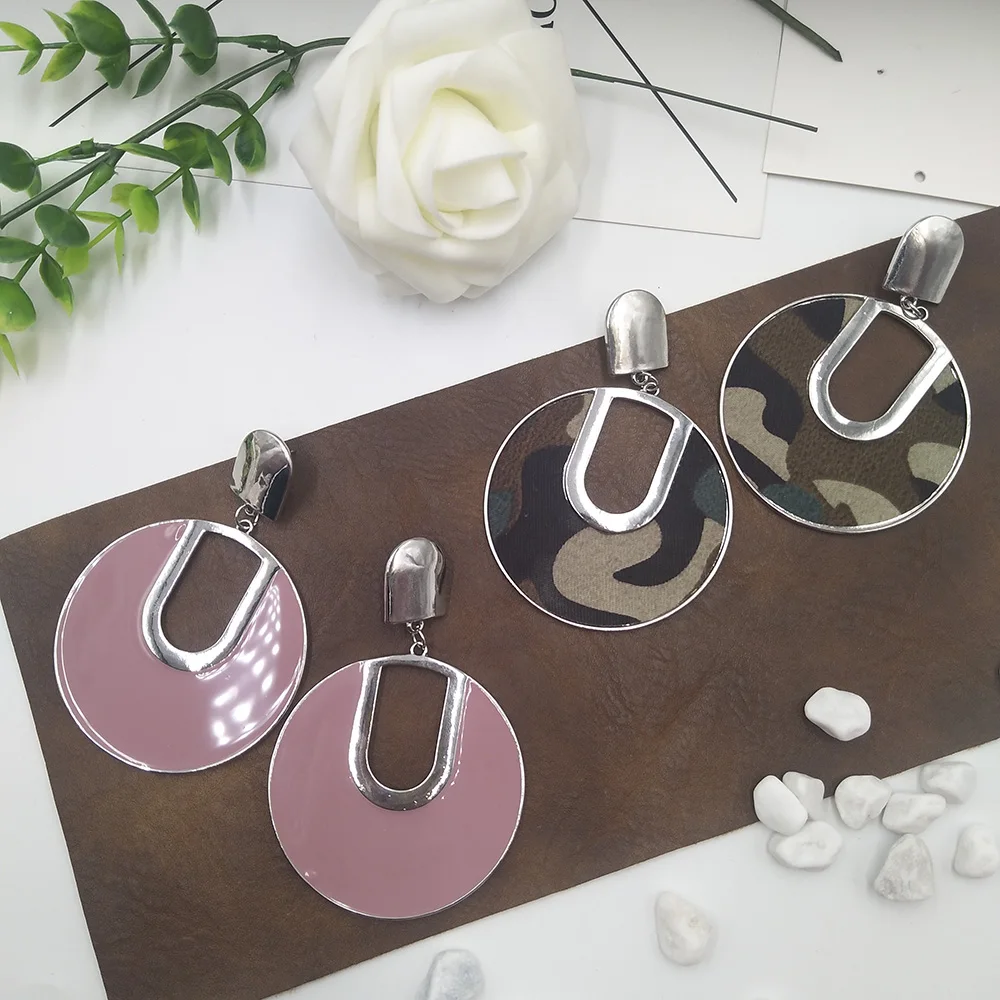 Массивные камуфляжные серьги для женщин зеленые розовые большие круглые