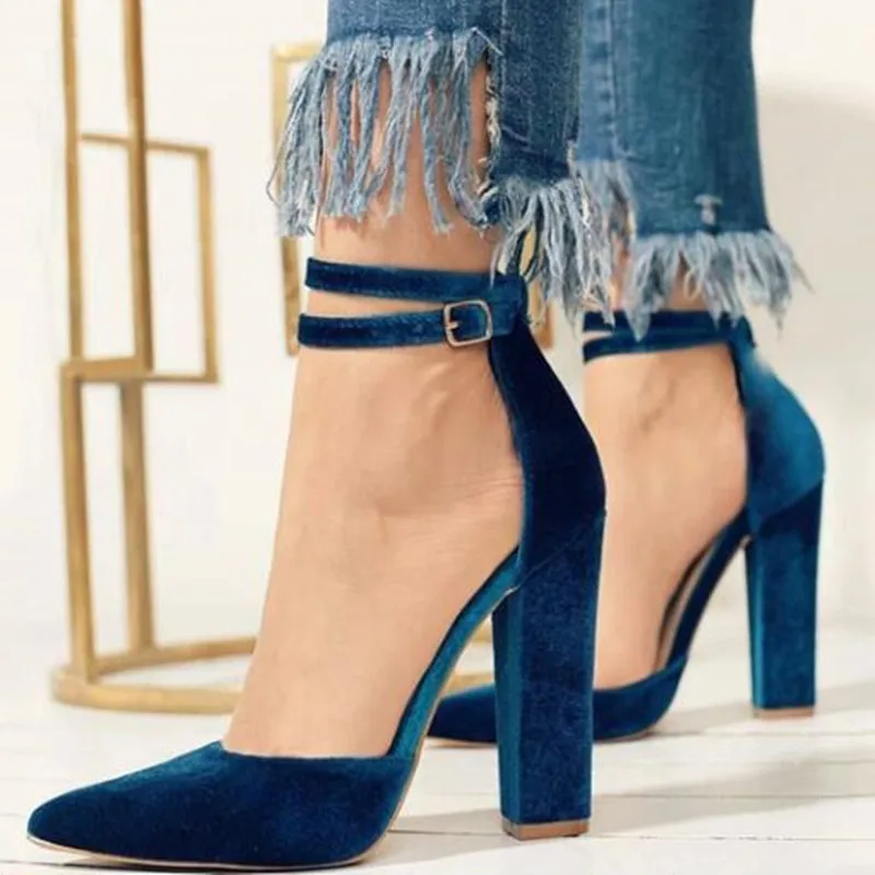 

SHOFOO shoes,Bright pointed shoes,about 11cm high heels women. SIZE:34-45
