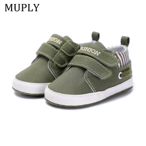 Новинка; Парусиновая обувь для маленьких мальчиков и девочек; Высокое качество; Модная обувь с двумя ремешками для новорожденных и малышей; Обувь для начинающих ходить; Возраст 0-18 месяцев