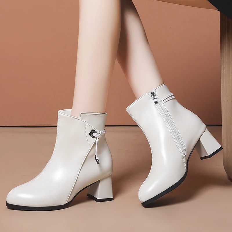 

Женские ботильоны на высоком толстом каблуке, из ПУ кожи