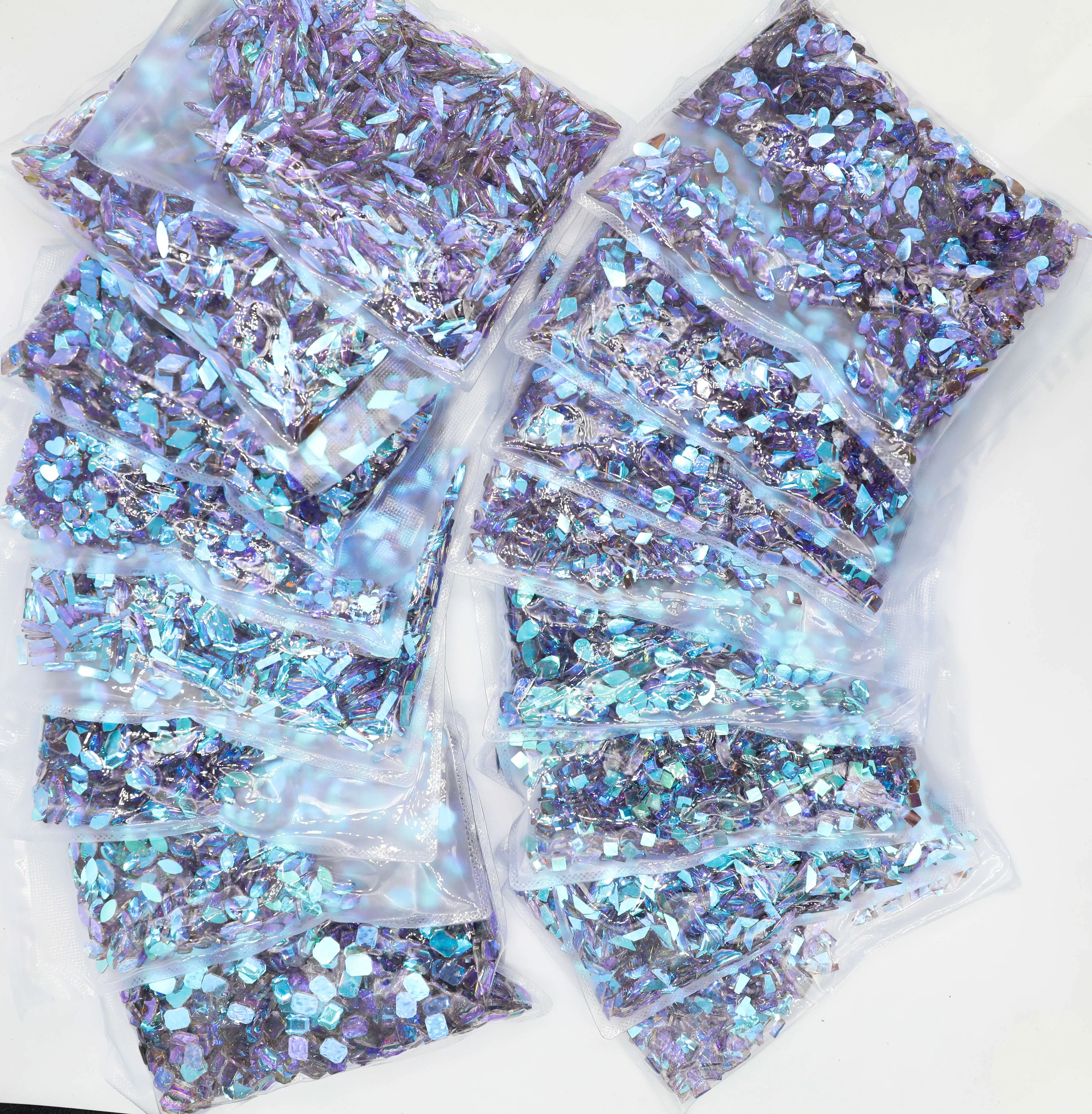 100 шт. пурпурные тени Стразы для ногтей по очень низкой цене кристалл