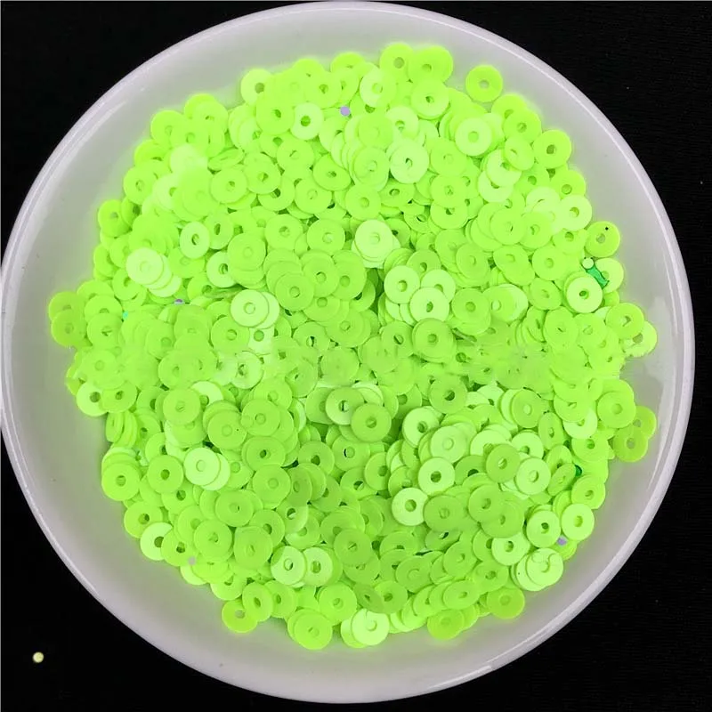 Light Green 2000 шт ПВХ блестки многоцветные пластиковые свободные блестки для платья дома вечерние свадебные украшения блестки стеклянные бусины труба пятно 4 мм - Цвет: Light Green