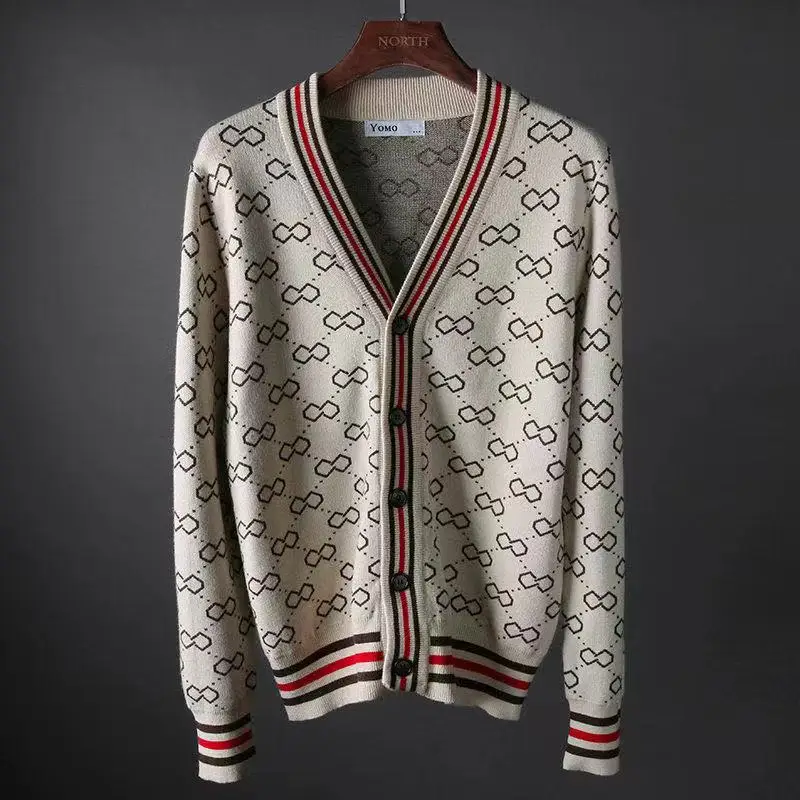 

2021Spring and Autumn Plaid Sweater Jacket Men 's Cardigan Fashion Sweater New Men 's Fashion Long-Sleeved British Style Jacket