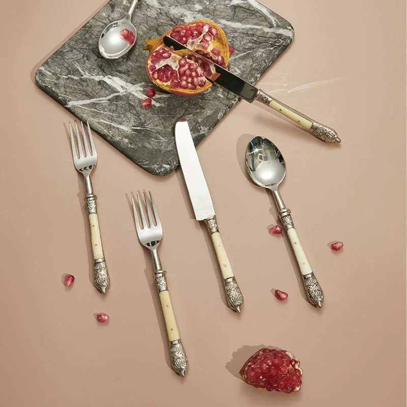 

European Luxury Knife Fork Spoon Set Stainless Steel Vintage Kitchen Zero Waste Eco Friendly Tableware Couverts De Table JQ