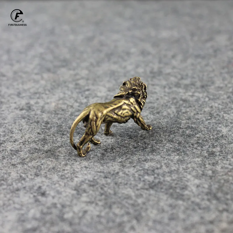 Медный величественный Король Лев брелок миниатюрные фигурки настольные