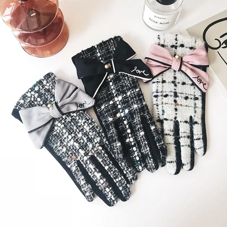 

Fashion Gloves Women Winter 2021 Cashmere Full Finger Mittens Female Touch Screen Driving Gloves