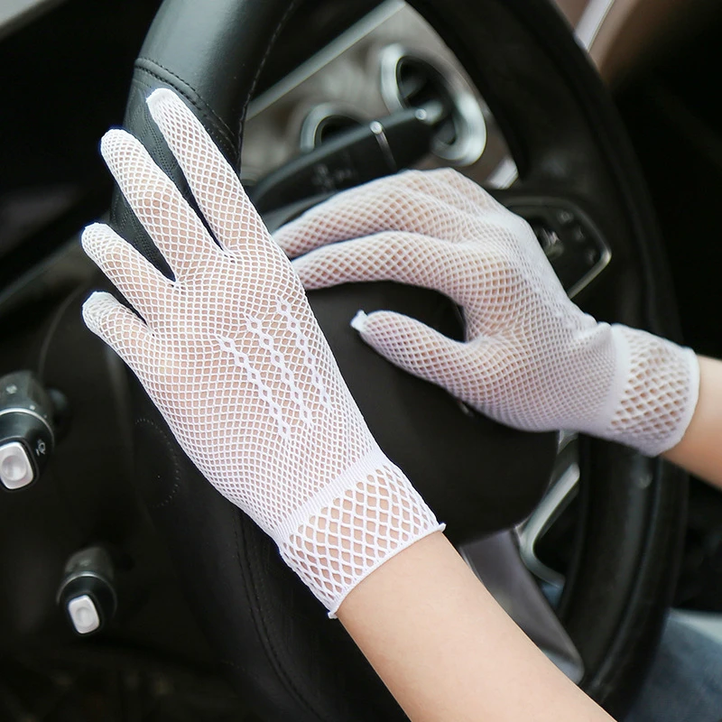 

Retro Fishnet Mesh Glove Women Girl Summer UV-Proof Glove Protection Lace Elegant Lady Style Gloves Women Black and White