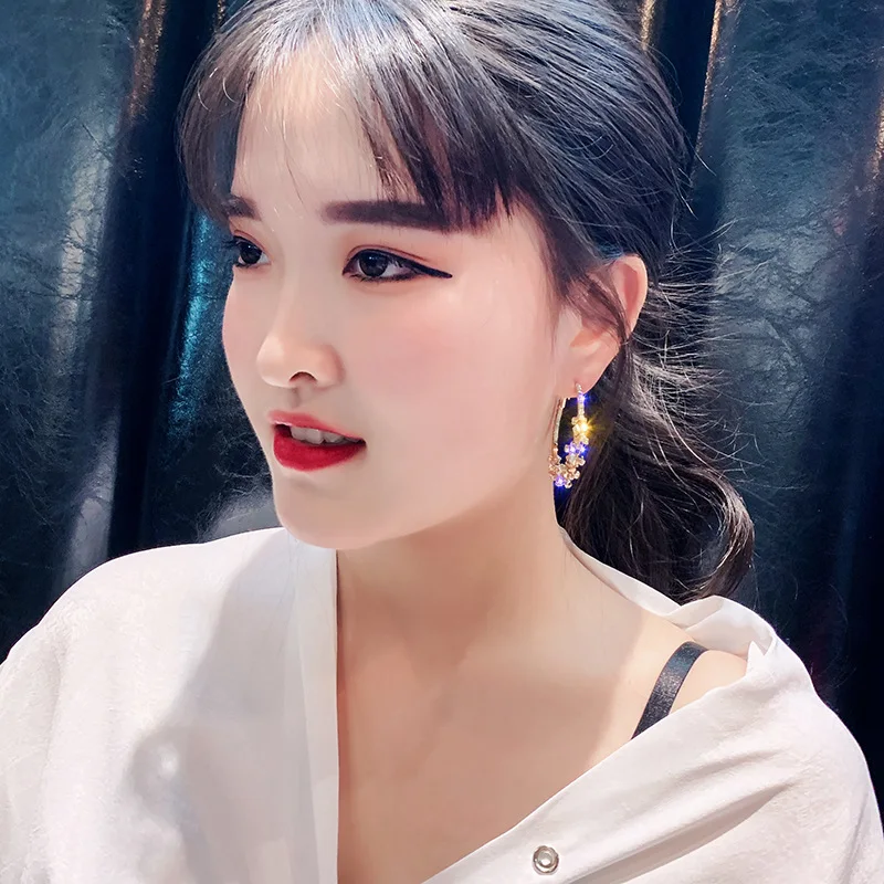 

European and American Fashion Simple Stainless Steel Metal Gold Hoop Earrings for Woman Delicate Statement Earrings Jewelry Gift