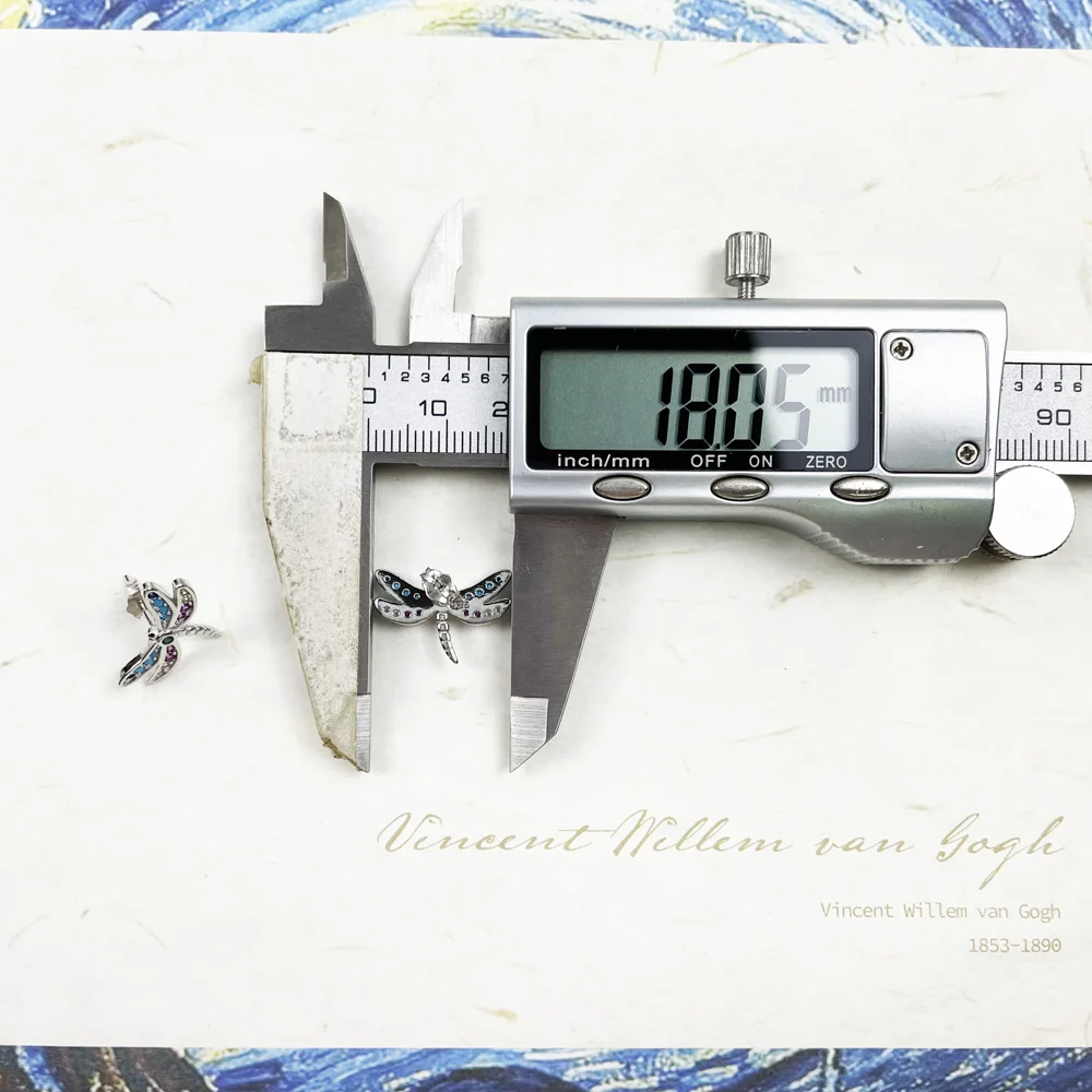 Женские серьги-гвоздики в виде стрекозы | Украшения и аксессуары