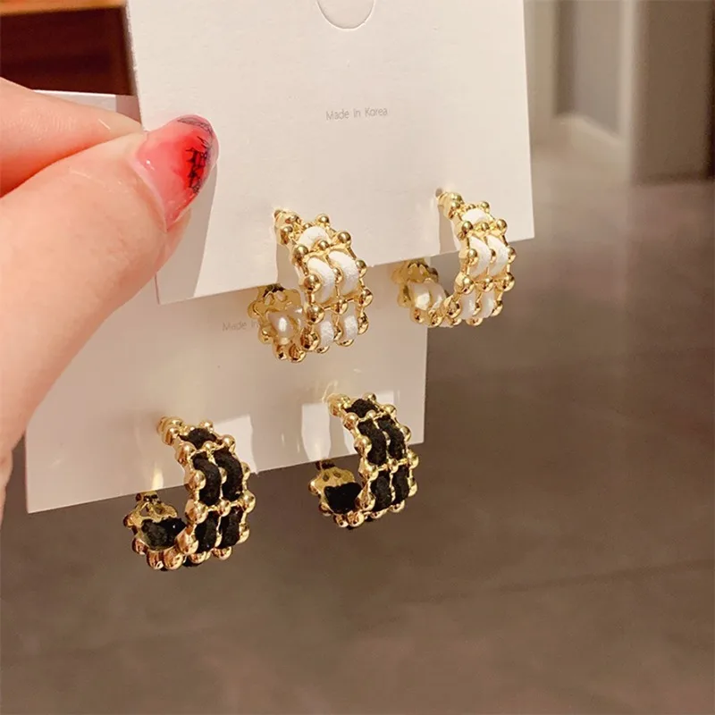 

Trendy Black C Style Gold Round Earrings For Women New Design Circle Round Earring Fashion Statement Jewelry Women's Gift