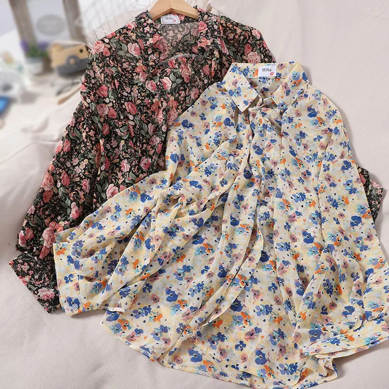 

Ladies Shirt Temperament Floral Printing Loose Blouse Casual Long-Sleeved Sunscreen Blouses Turn-Down Collar Wild Shirt