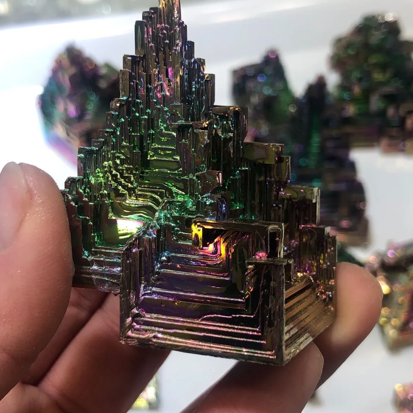 Бимута в форме руды неограниченный Цвет Великолепная Радуга красивый случайный