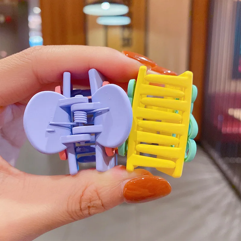 

New Cute Colorful Cartoon Bear Hair Claws For Girls Kids Sweet Hair Clips Hairpins Headband Fashion Hair Accessories