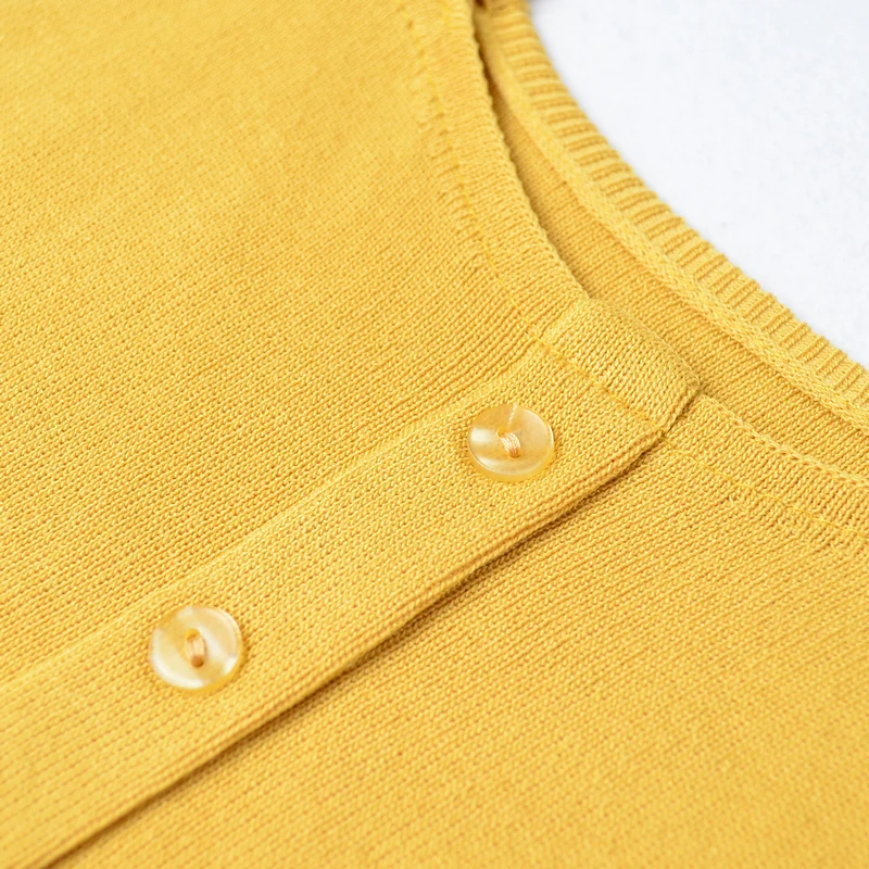 

Button Detail Sleeveless Cropped Camisole Top 2020 Summer Sexy Cotton Knitted Women Crop Top Women's Clothing Solid Color