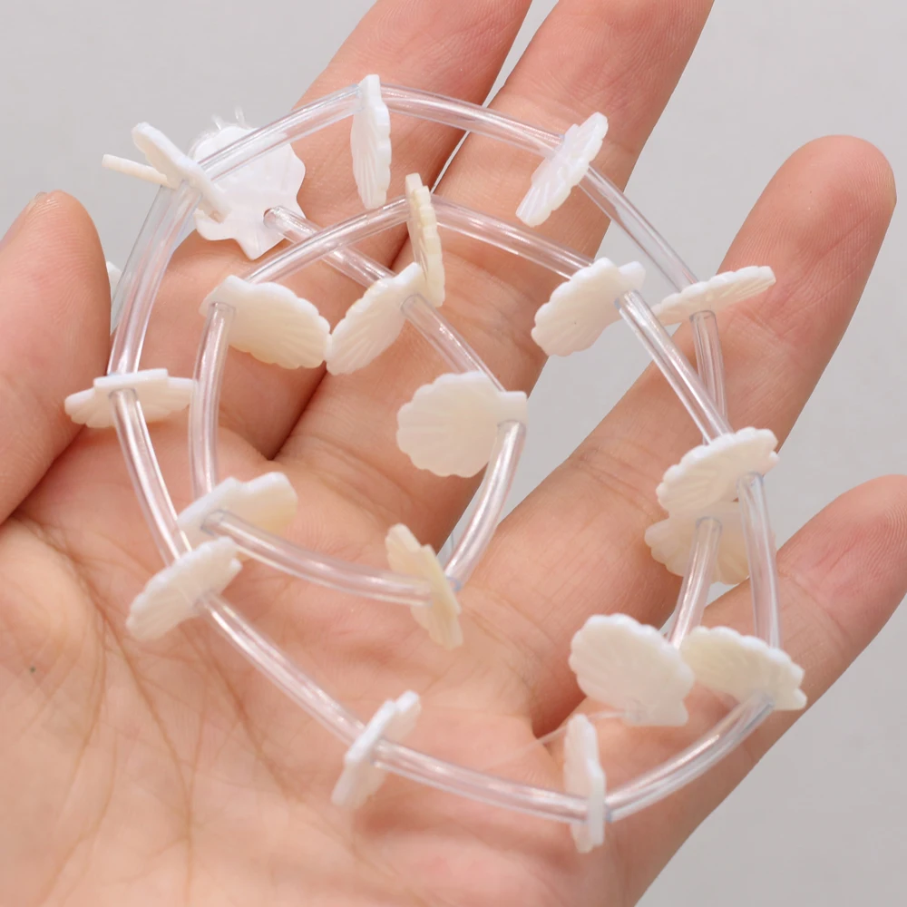 

20pcs/1Strip Natural White Freshwater Shell Flower Shape Spacer Beads for Jewelry Making Necklace Bracelet Accessories 13x13mm