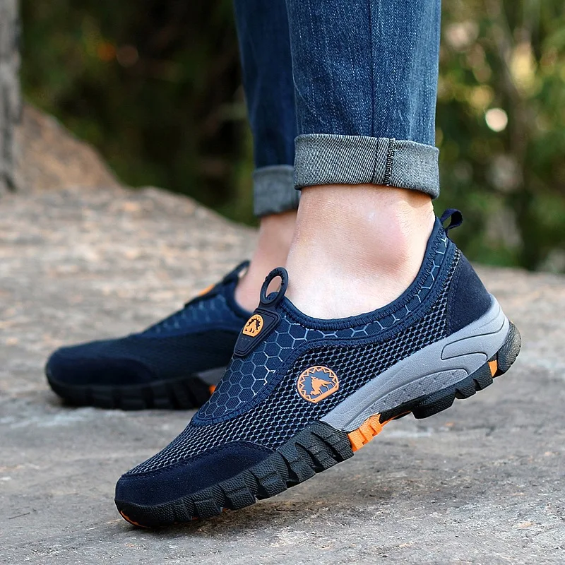 Кроссовки мужские сетчатые без шнуровки легкие дышащие удобные Сникерсы для