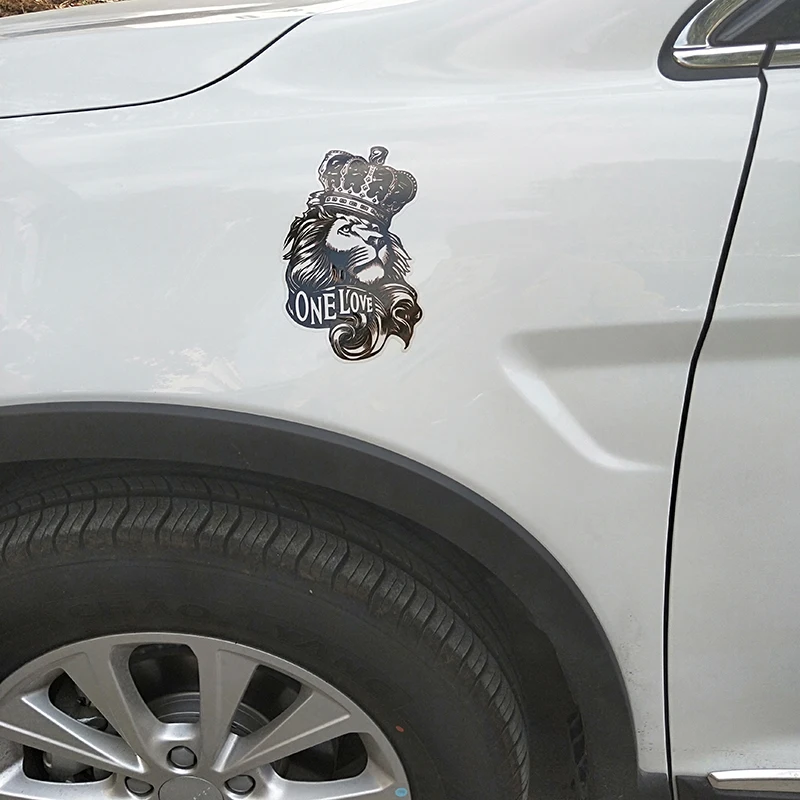 YJZT 10*15 3 см одна любовь Корона Льва ПВХ высокое качество наклейка на автомобиль с