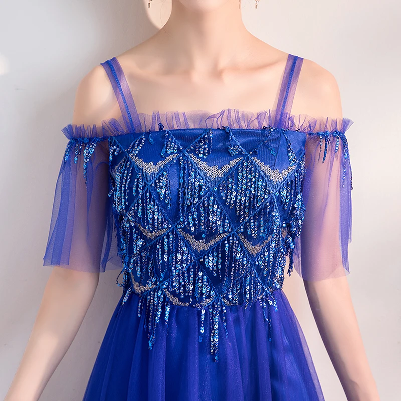 Женское длинное платье из фатина красное для выпускного вечера с блестками