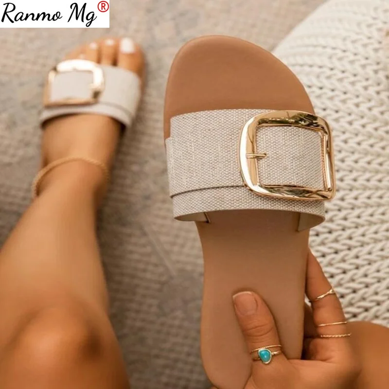 

2021 Summer New Women Slippers Fashion Upper Buckle Decoration Flat Heel Peep Toe Fashion Elegant Beach Outdoor Slides Plus Size
