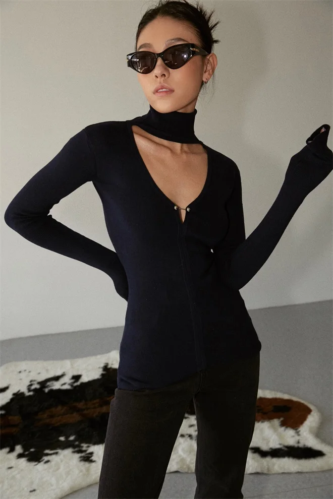 

Large V-neck Sweater Women's Slim Fit Women's Spring and Autumn Sexy All-Match Top High Elastic Long Sleeve Bottoming Sweater