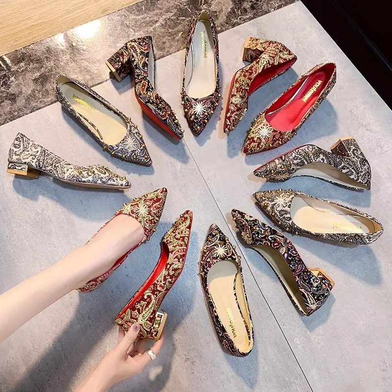 

Pumps High Heels, Red Wedding Shoes for Bridal, Chinese Style Embroidery Women's Shoes (Height 6cm 2.36inches)