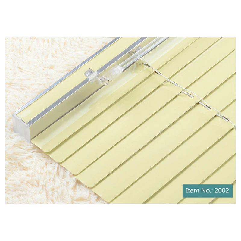 Моторизованные алюминиевые венецианские жалюзи 25 мм с пульсометром открытые