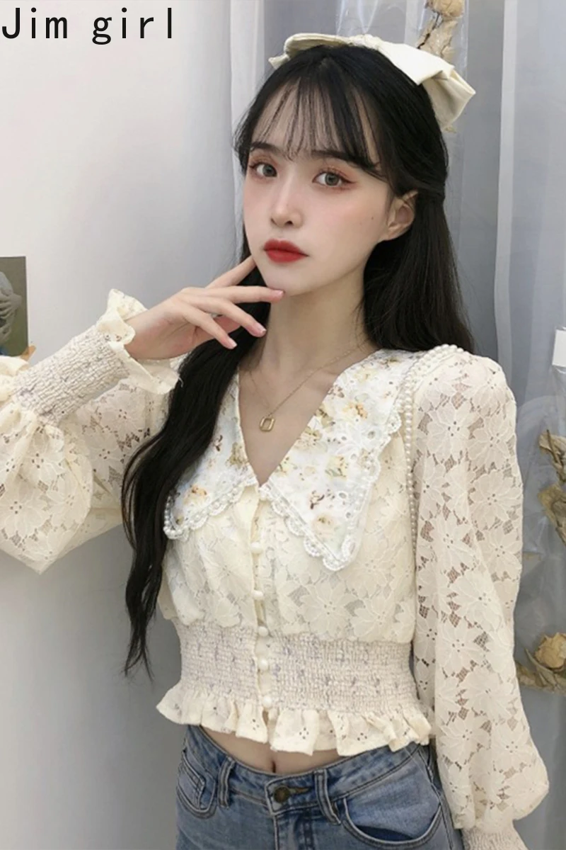 

Vintage Embroidery Flower Women Crop Blouse Elegant Long Lantern Sleeve Shirt Chic Korean Blouses Casual All-match Femme Blouse