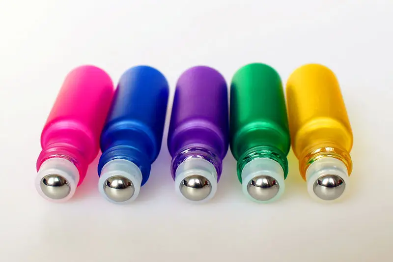 

50pcs/lot 5ml Glass Roll on Bottle with Stainless Steel Ball Perfume Roller Essential Oil Bottle Sample Test Vials