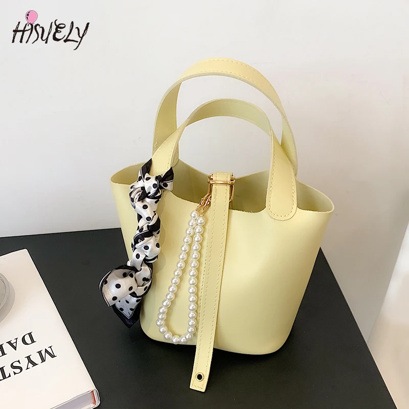 

Маленькая роскошная дизайнерская сумочка, жемчужный шелковый шарф, женская сумка-мешок из искусственной кожи, сумка через плечо, модная уни...