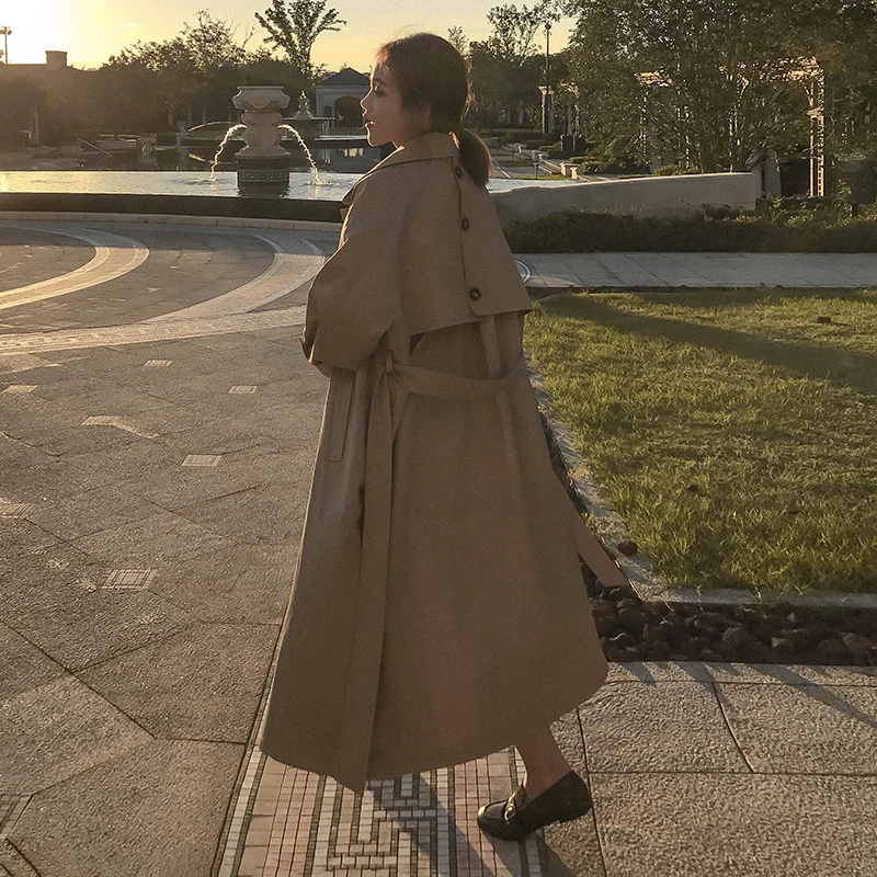 

2020 Spring new female trench coat High Street British style Loose Outerwear Woman Worker Streetwear Long windbreaker with belt