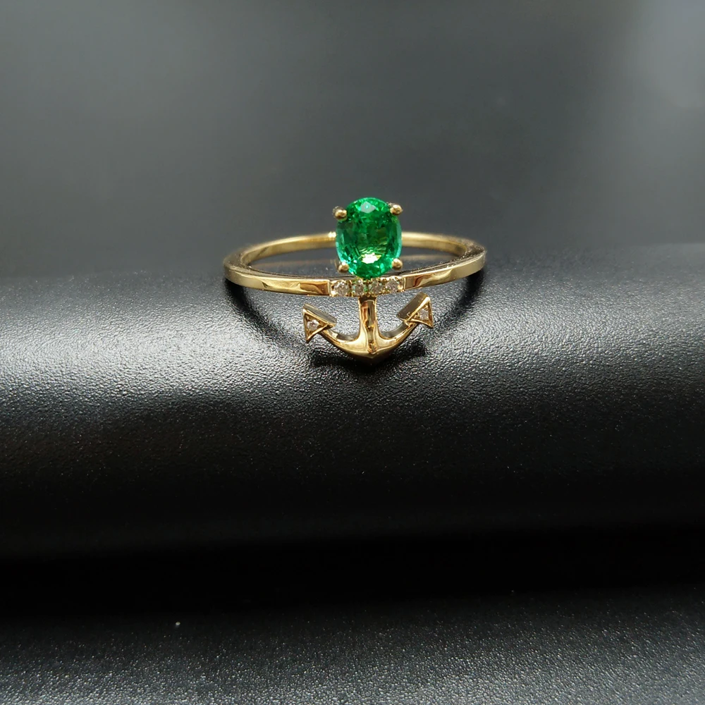 Кольцо обручальное с натуральным Изумрудом и настоящим Рубином для женщин |