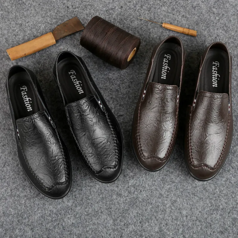 Мужская мягкая обувь без застежки Повседневная легкая кожаная в горох для лета