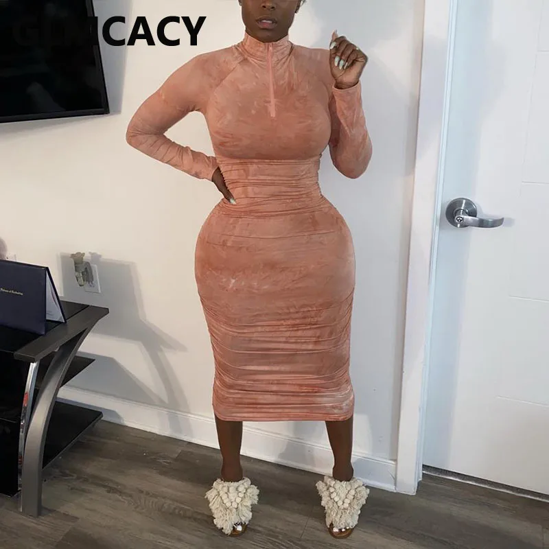 

Женское облегающее платье миди на молнии с длинным рукавом и воротником-стойкой