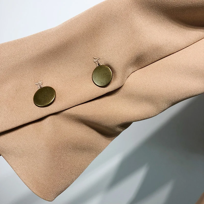 

Ladies high-quality office jacket loose Spring and Autumn 2021 temperament ladies blazer Lady's suit with metal buttons
