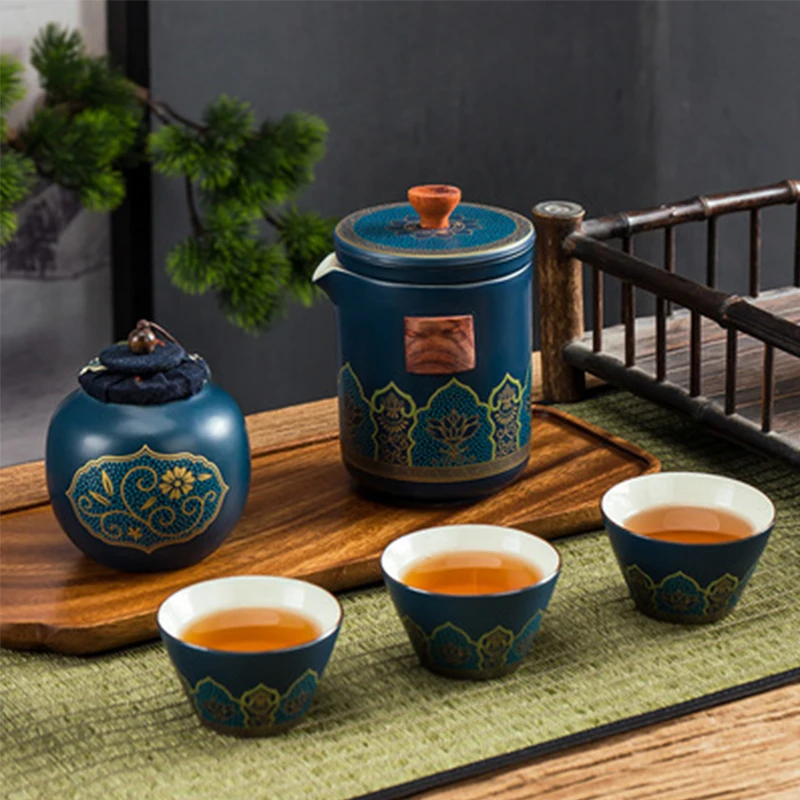 

Дорожный чайный сервиз в китайском стиле, один чайник, три чашки, чашка Kuai Ke, уличный портативный керамический семейный чайный сервиз, чайни...
