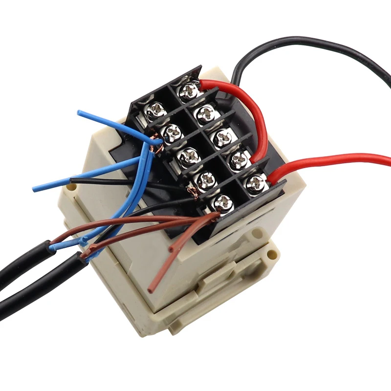 Инфракрасный цифровой счетчик людей с сигнализацией зуммер регулируемый