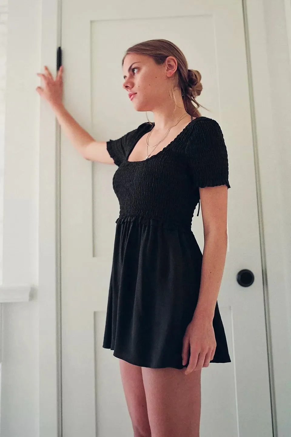

2021 Summer Backless Vintage Black Dress Elastic Waist Hanging Neck Lace-up Dress Short Sleeve Cotton Sexy Robes Party Dress