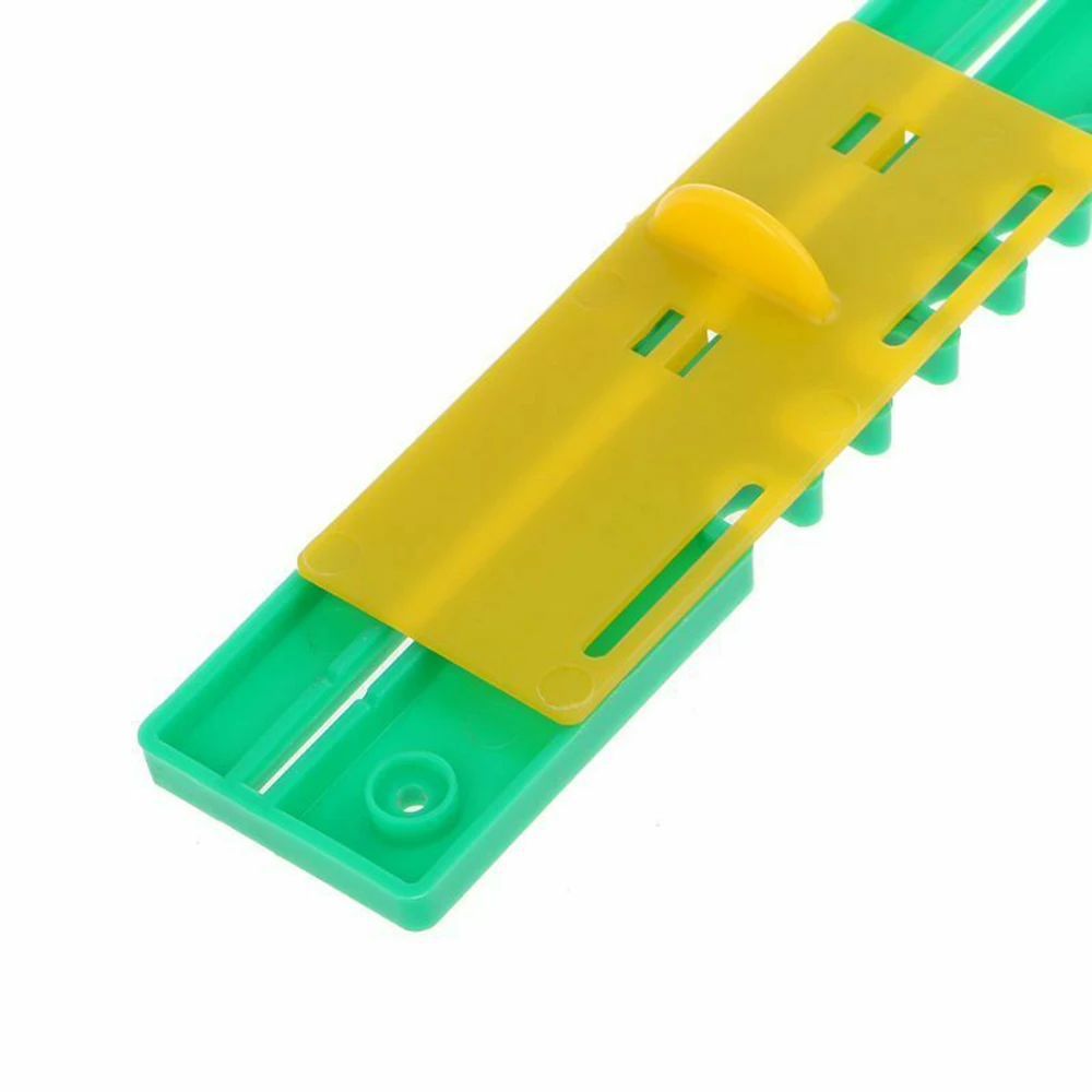 

1/5pcs Anti-escape Beehive Door Durable Beehive Bee Box Door Entrance Gate Anti-escape Doors Beekeeper Tool