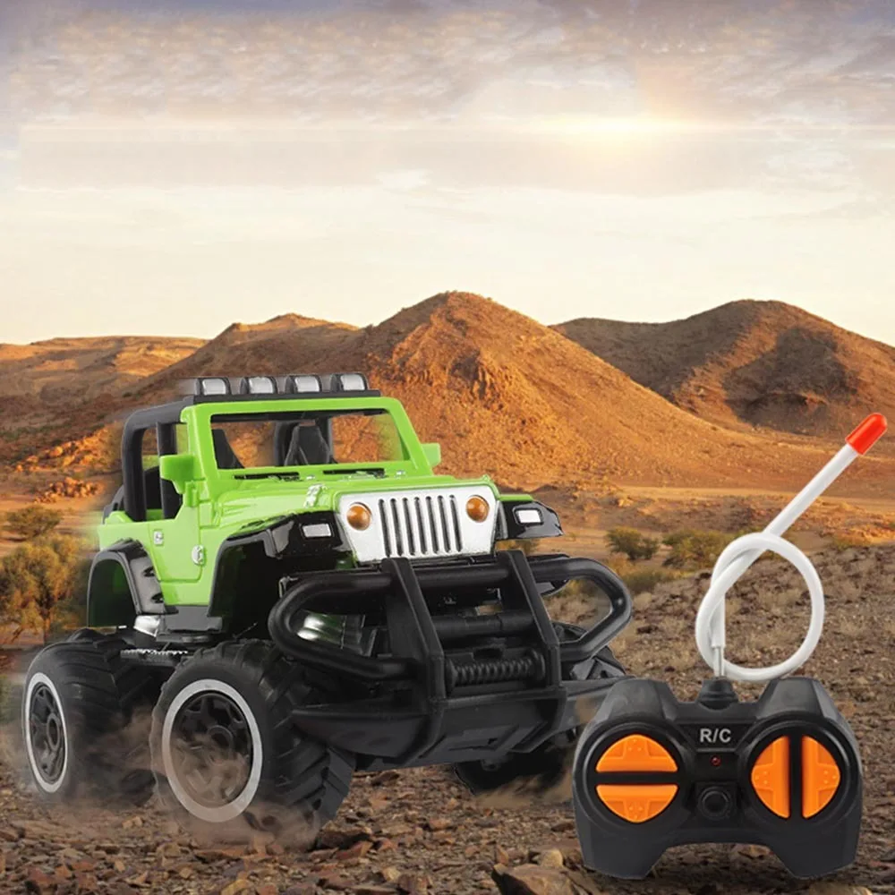 Мини автомобиль с Четырехсторонним дистанционным управлением в масштабе 1:43