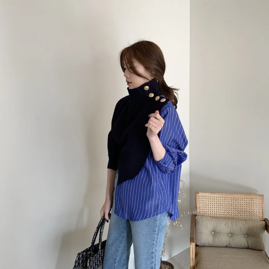 

Korean 2020 Autumn High Collar Side Buttons Fake Two-piece Shirt Stitching Striped Bubble Sleeve Chic Sweater Blue women
