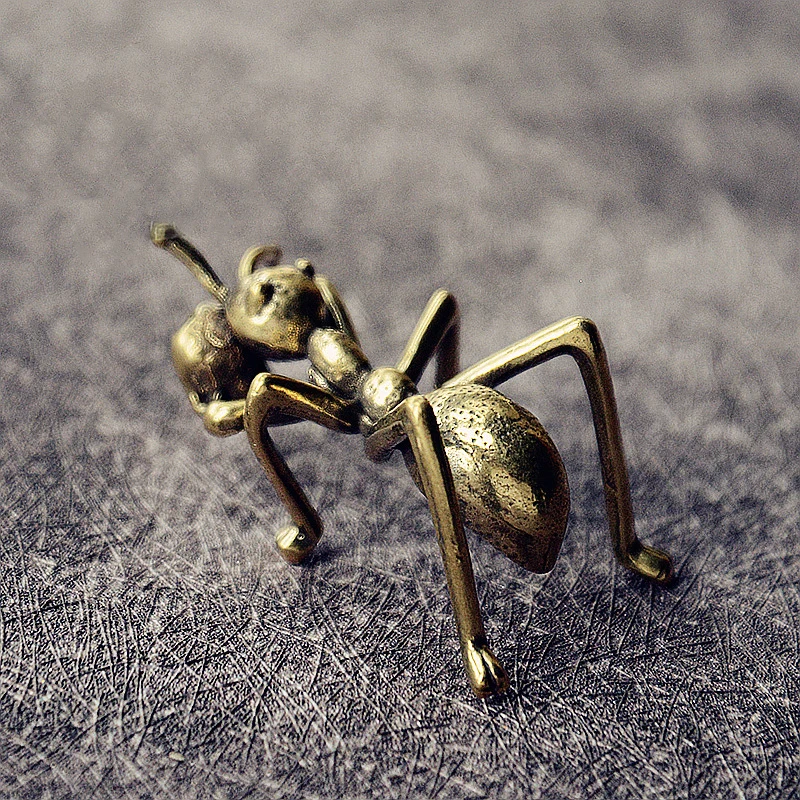 Миниатюрная Милая латунная статуя в форме змеи муравей украшение для стола