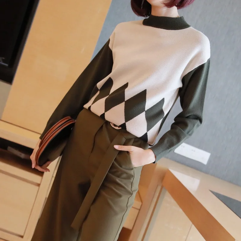 

Fashion plaid pullover girl autumn 2019 new women's semi-high collar sweater bottoming