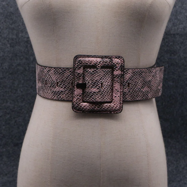 

New European and American Fashion Personality Snake-print Square Buckle Wide Ceinture Women Fur Coat Accessories Women's Belt