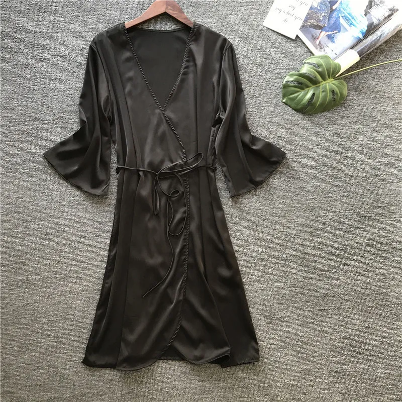 Женская пижама атласная ночная рубашка женская сексуальная с коротким рукавом и