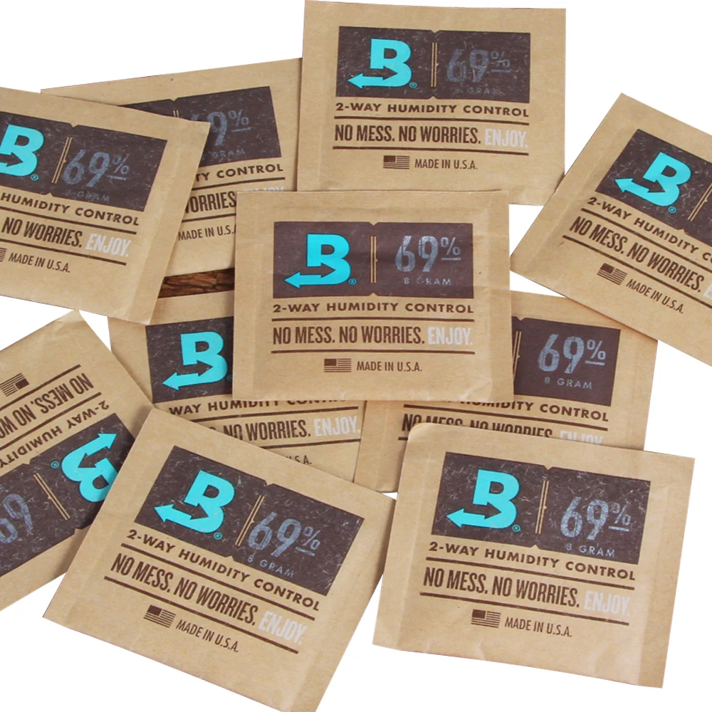 

Boveda Cigar Humidifier Bag 65%-72% Humidity Control Humidor Humidifier Solution For Cigars 1 Piece