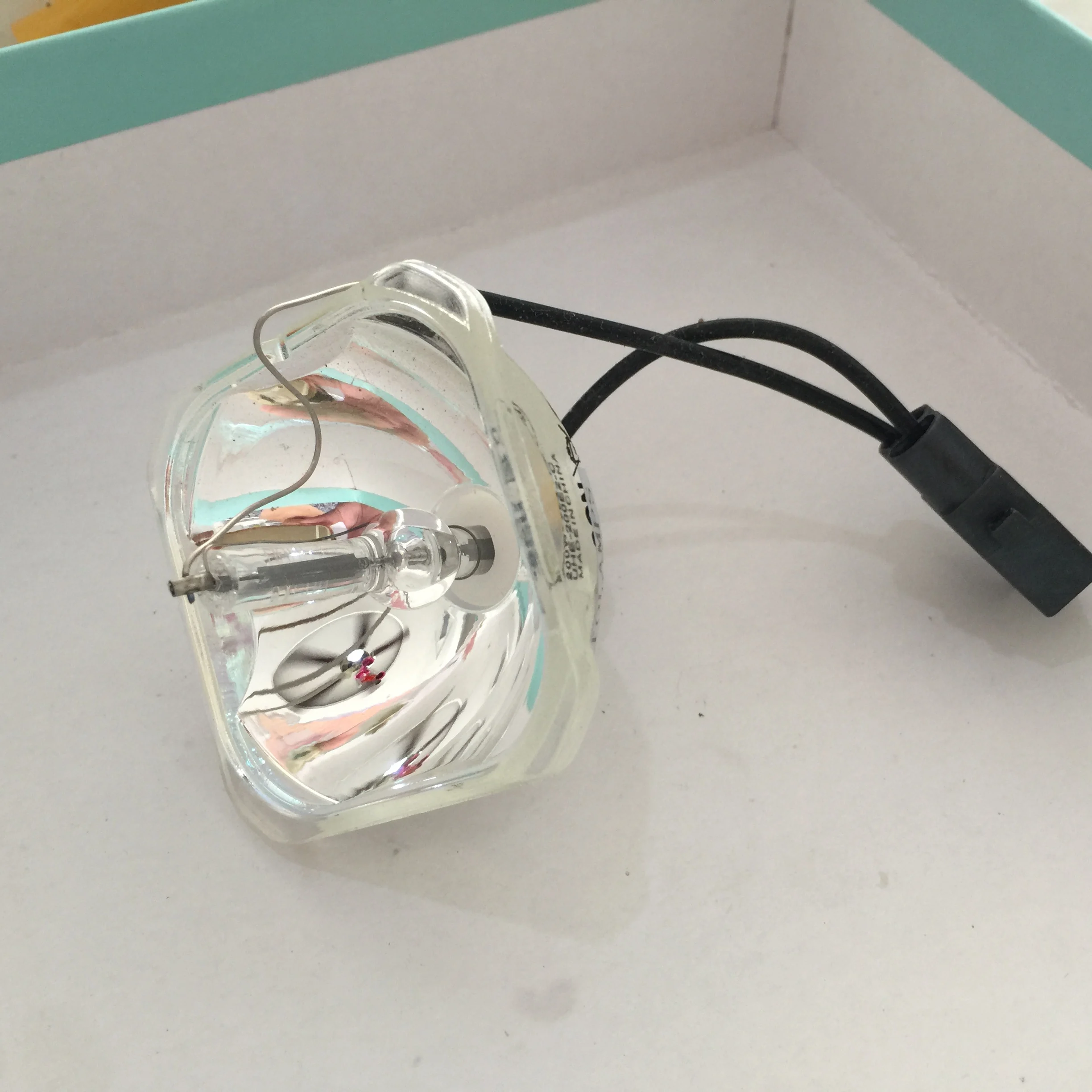 230W оптом и продажи оригинальные лампы проектора ELPL61 для EB 430/EB 430W/EB 925/EB