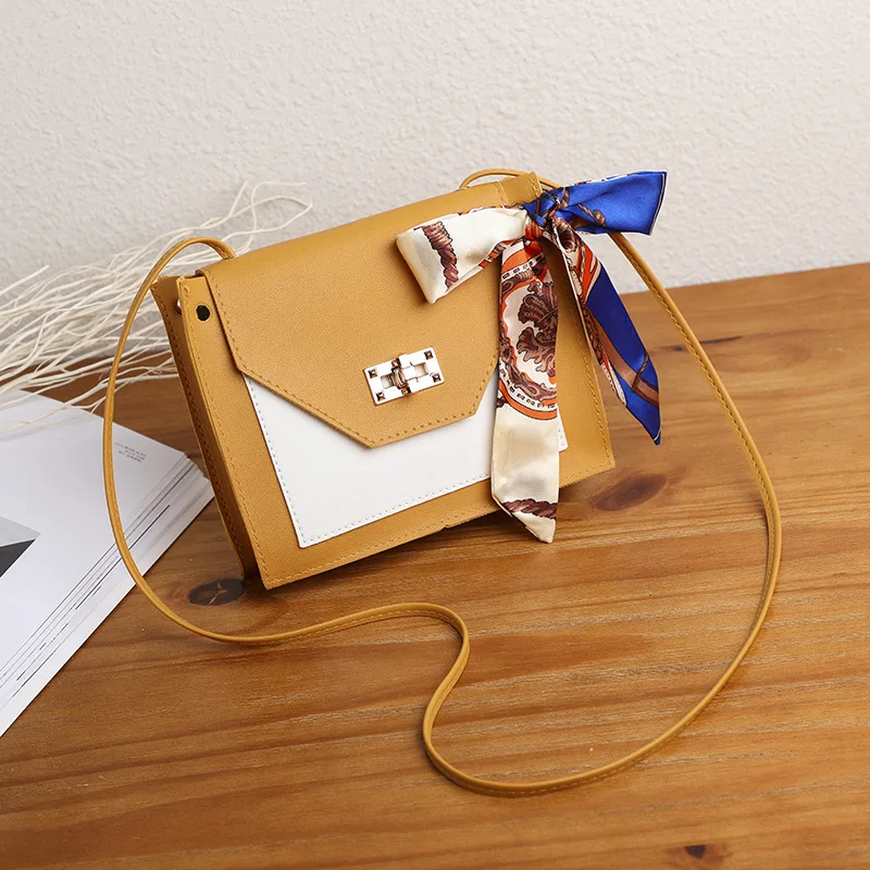

womens hands female 2021 new fashion portable single shoulder bag summer practical mobile phone zero wallet small square purses