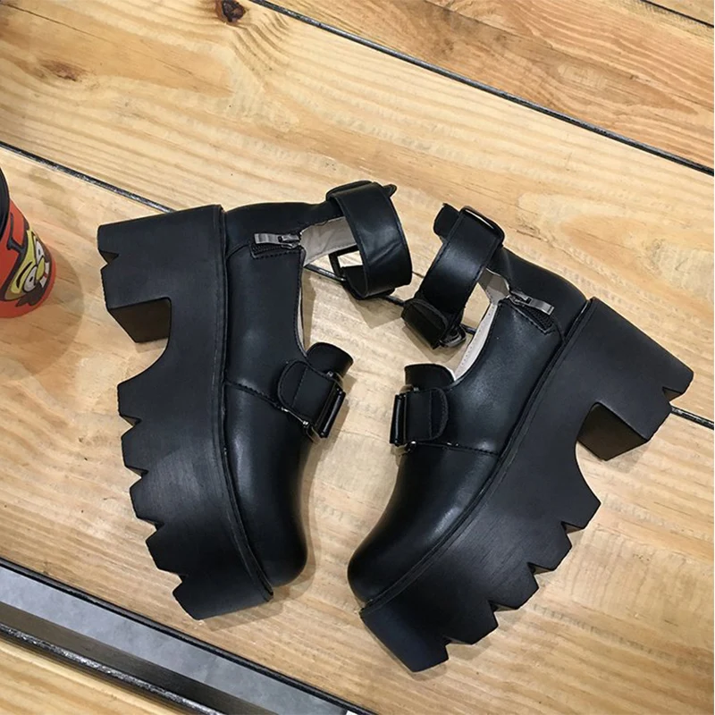 Прямая поставка женский обувь на плоской подошве в стиле Харадзюку толстой с