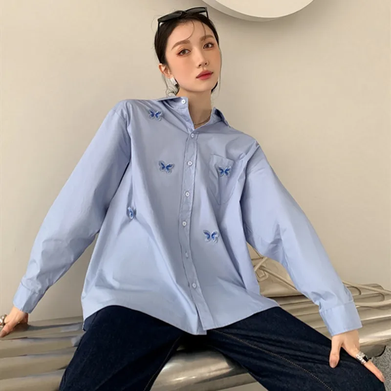 

Women Spring Autumn Loose Fashion Butterfly Appliques Shirt Female Casual Brand Blue Blouses Ladies Elegant Designed Tops ML129